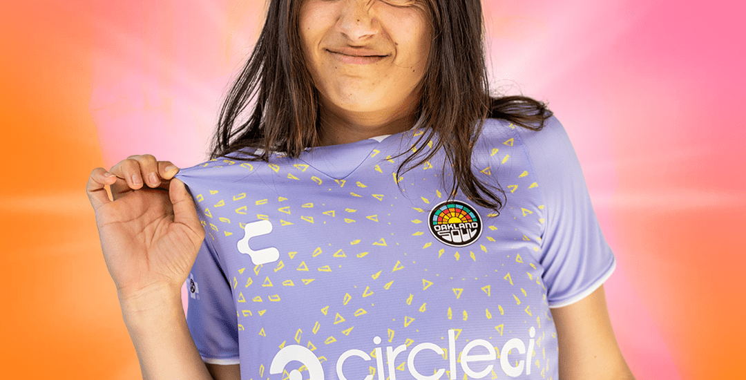 Image of Miranda Nild in and Oakland Soul SC lilac jersey.